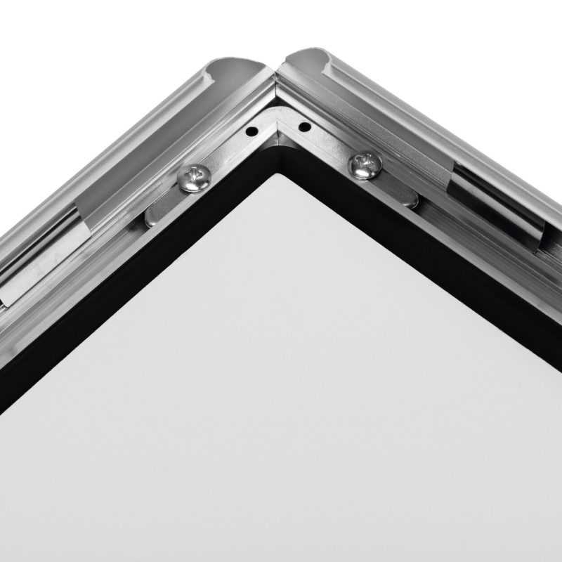 Outdoor_alukeret_A3_4